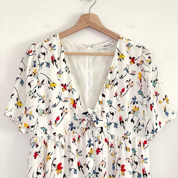 Madewell Tie Front Mini Dress Drifting Flowers Tossed Floral Antique Cream 12 - Picture 7 of 16